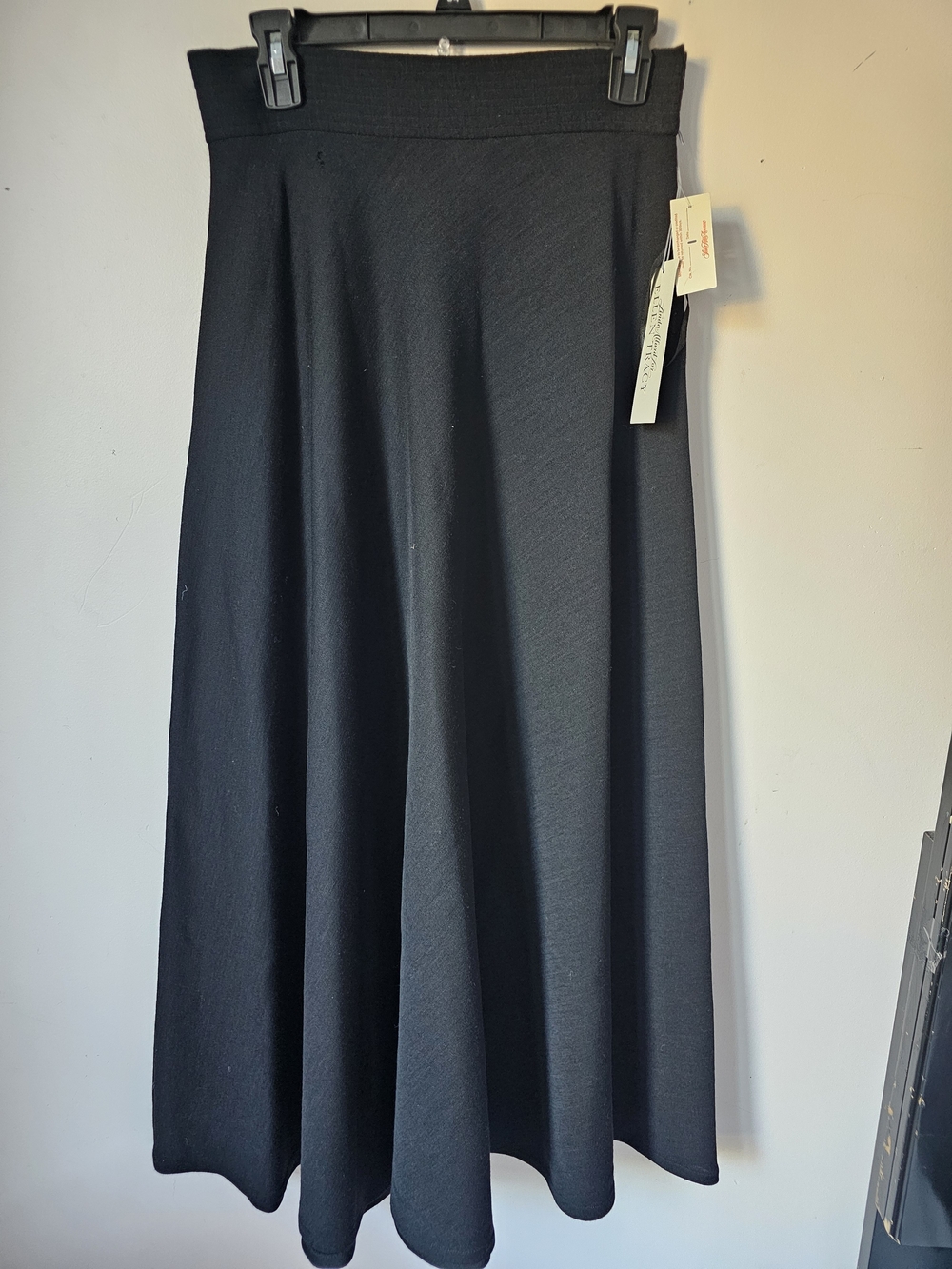 Ellen Tracy Black Maxi A-Line Knit Skirt with Wide Waistband
